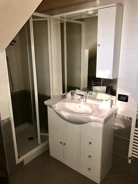 Residence Tre Case Cortemaggiore 0*,